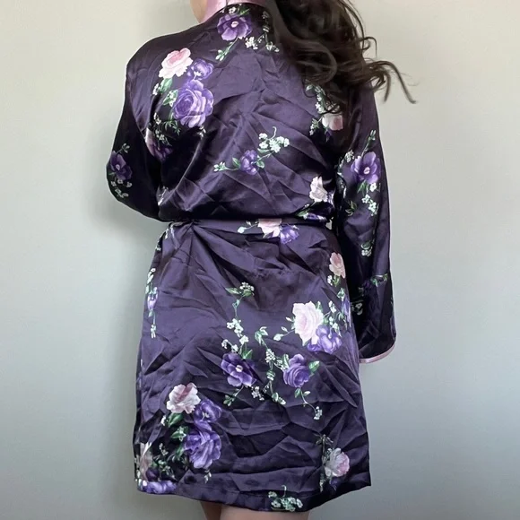 Vintage Jones New York Robe